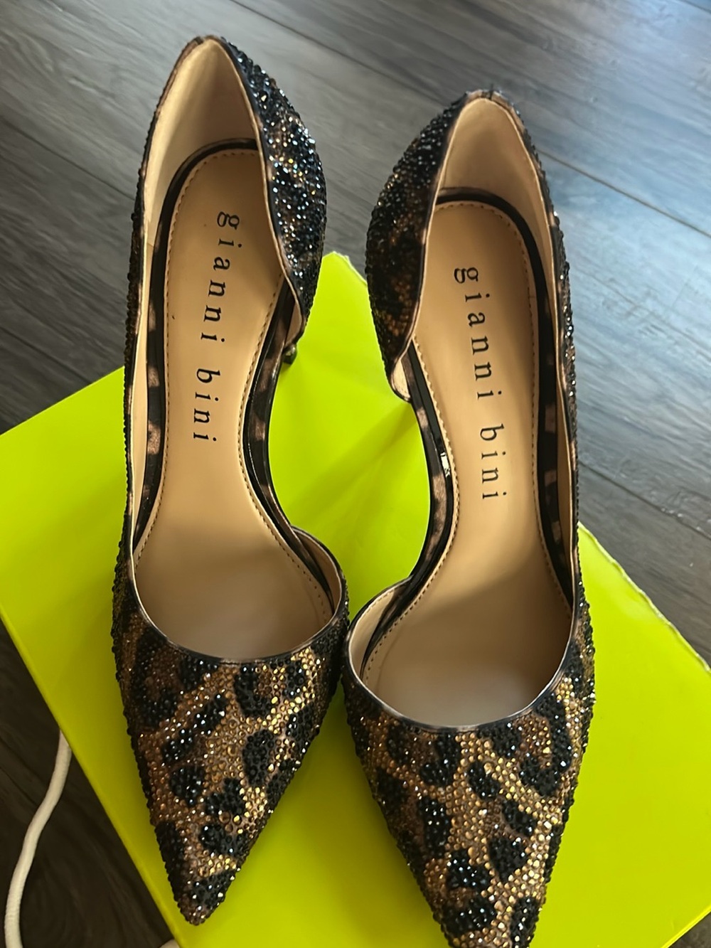 Gianni Bini Black & Gold Leopard Sequin D'Orsay Pointed-Toe Heels
